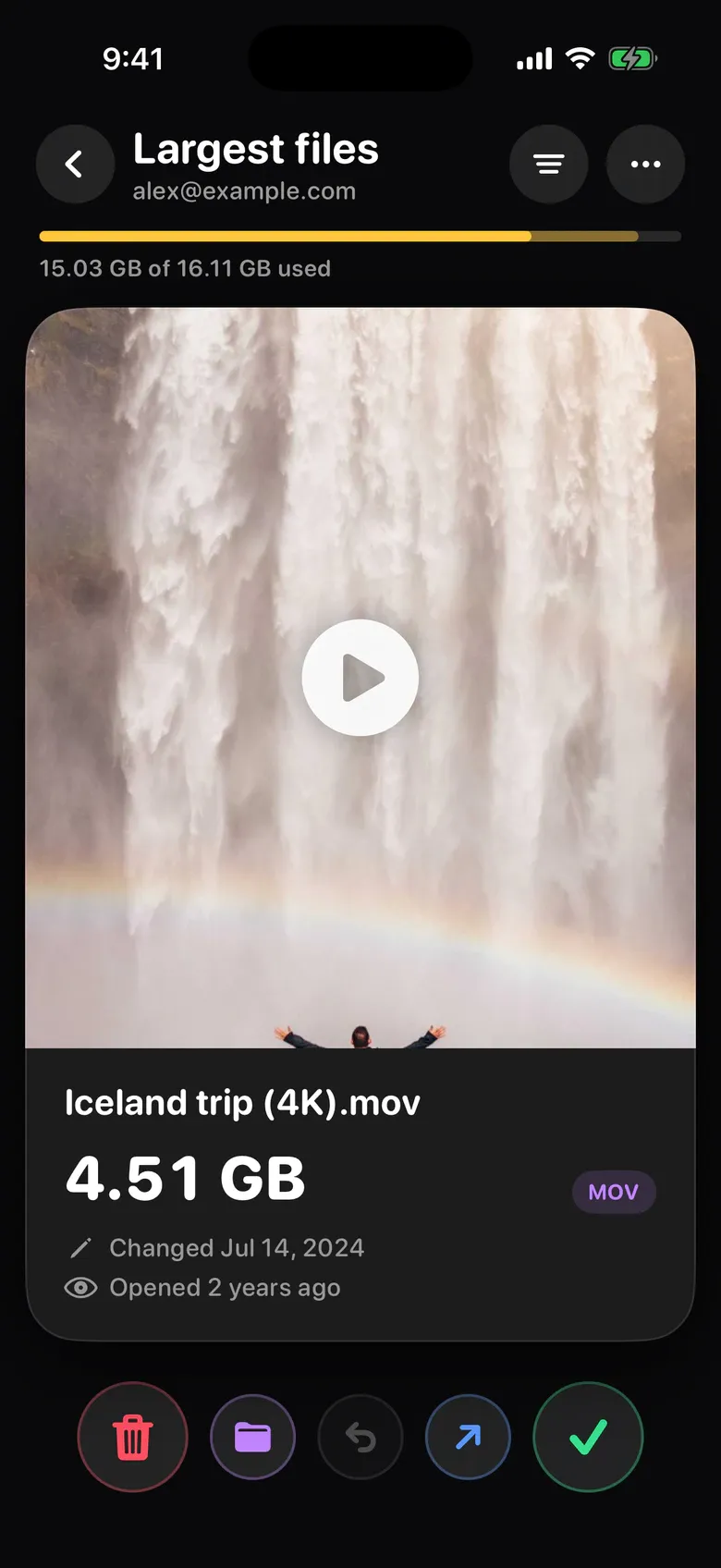 Google Drive in Sift: a 4.51 GB video at the top of the biggest files, with a storage meter